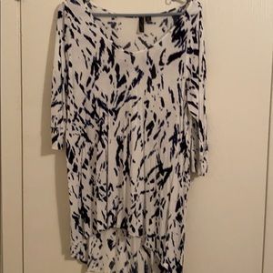 Blue and white plus size hi low top